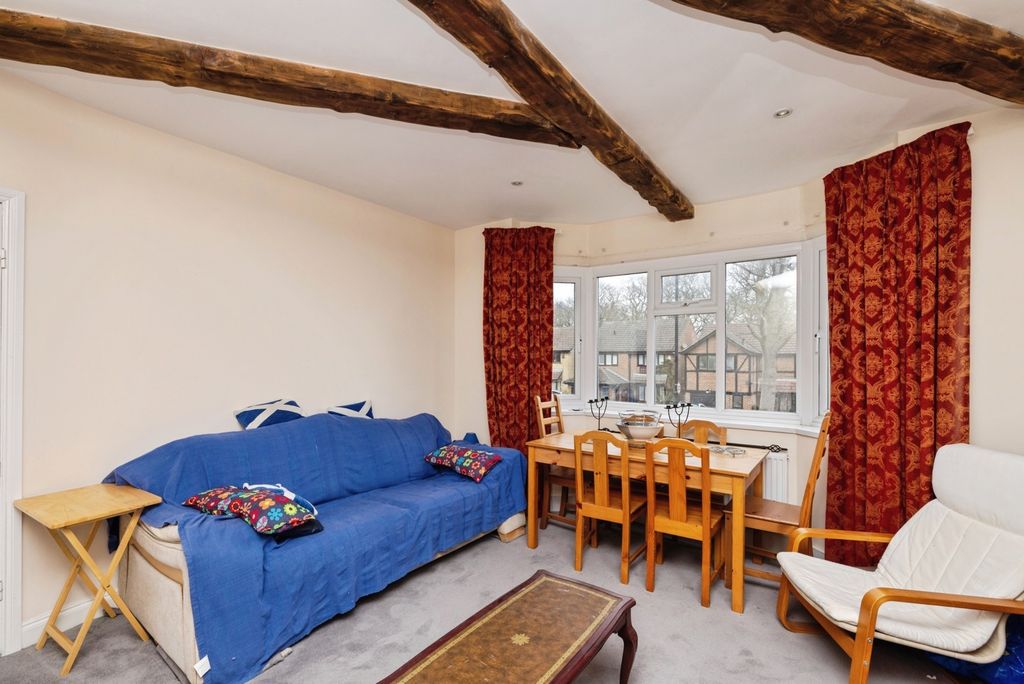 Property photo 3 of 26 Pbox-Img.Jpg