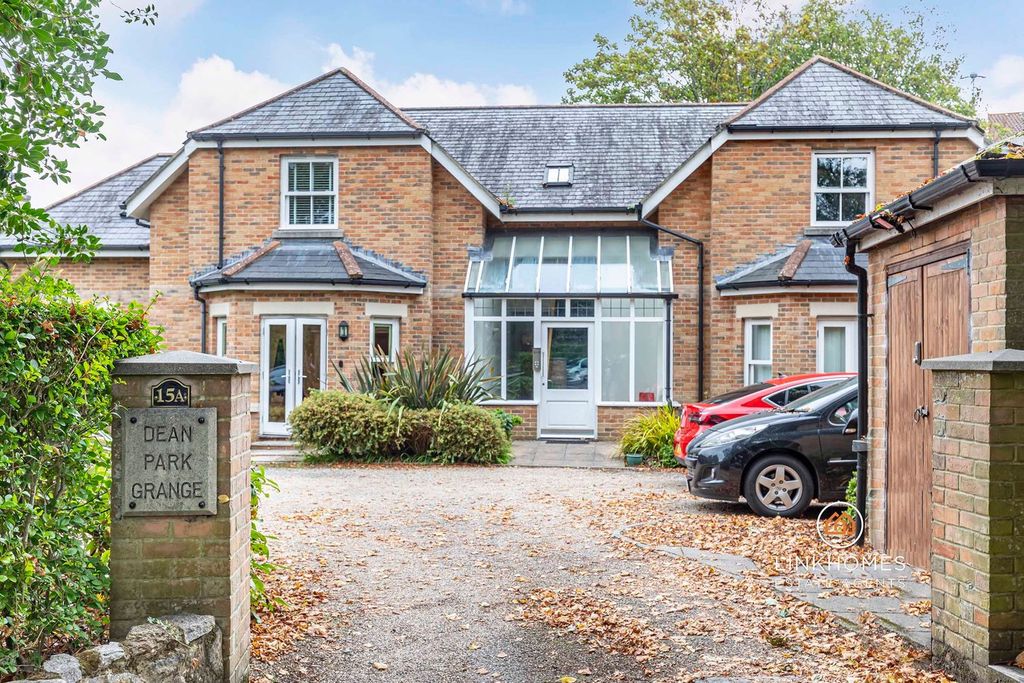 Property photo 1 of 21