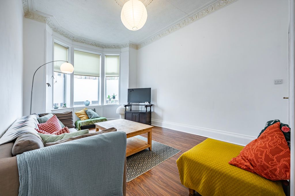 Property photo 3 of 25