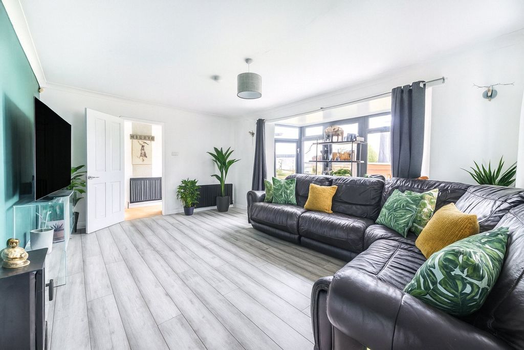 Property photo 2 of 23 Reception Room Ai