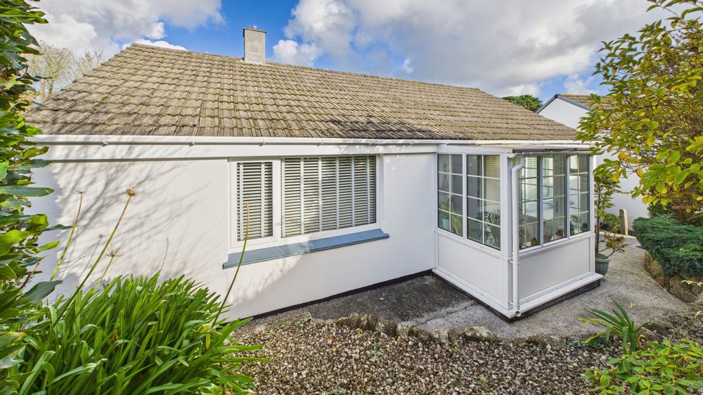 Property photo 1 of 11 2Â Bedroom Bungalow For Sale