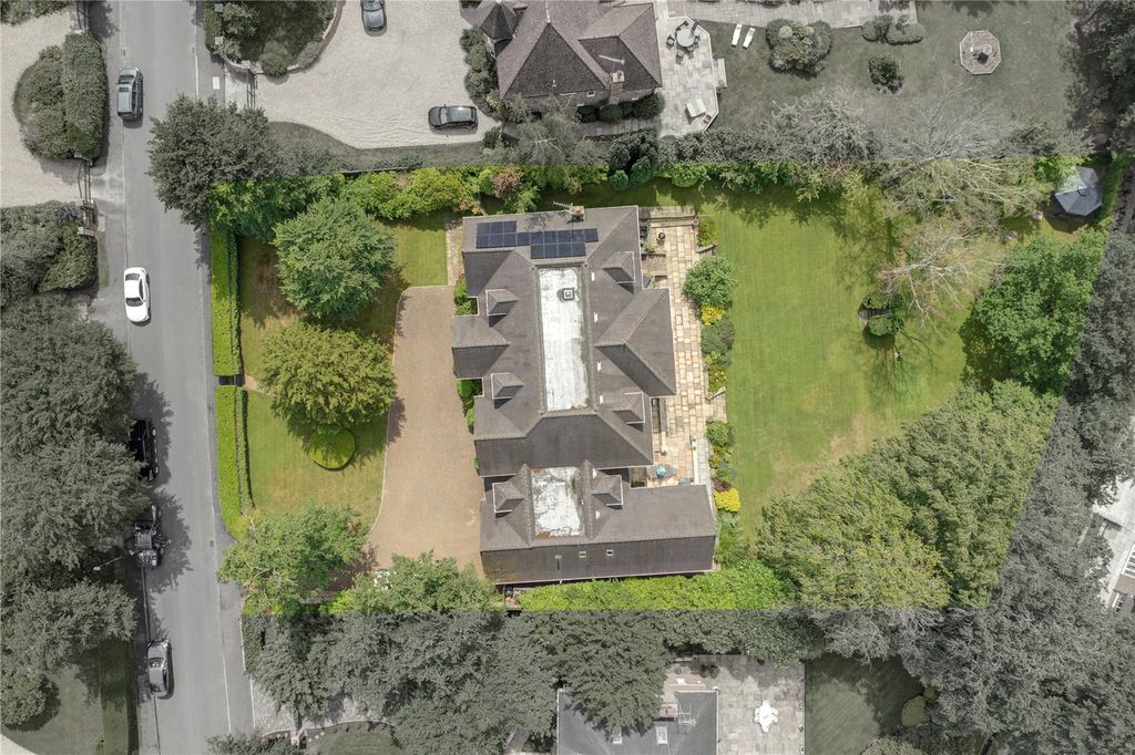 Additional image 18 of 8 bed detached house for saleWestfield Road, Beaconsfield HP9