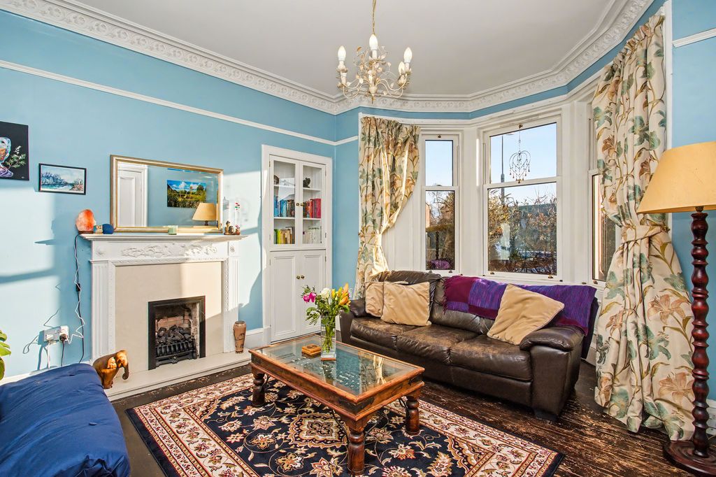 Property photo 2 of 13 Property Image 2