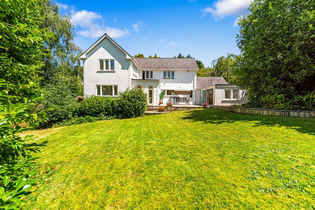 Property photo 1 of 59 St-Fagans-Drive-51.Jpg