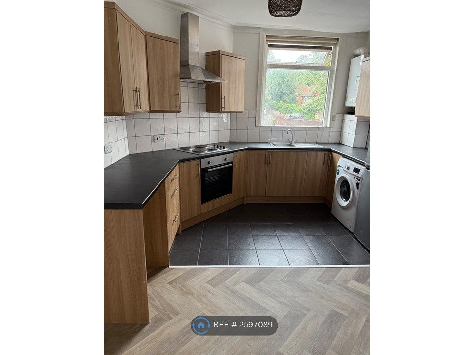 Property photo 3 of 9