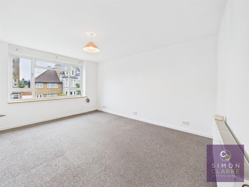 Property photo 2 of 5 Cam05425G0-Pr0190-Still005.Jpg
