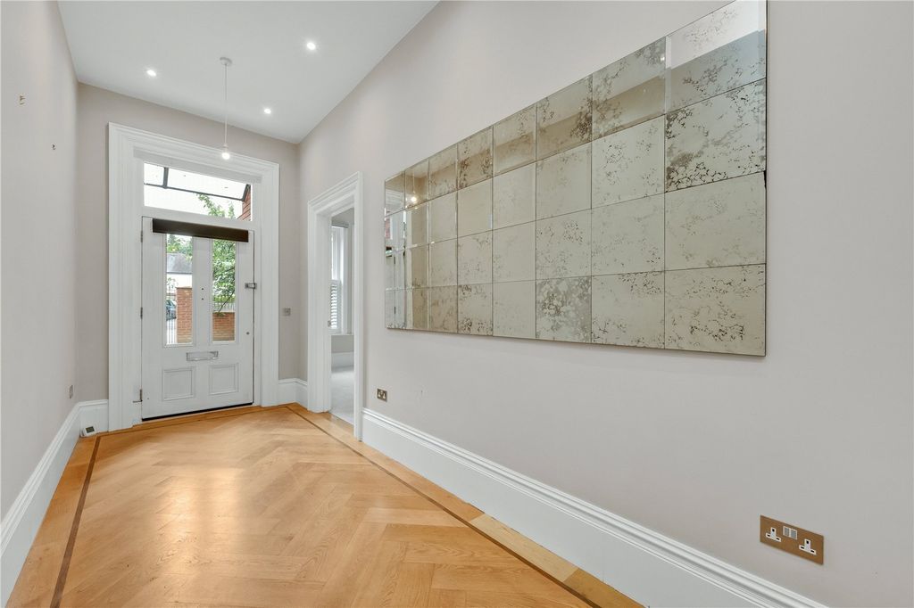 Property photo 2 of 10 Picture No. 03