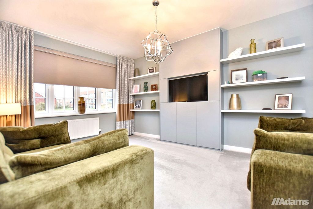 Property photo 3 of 28