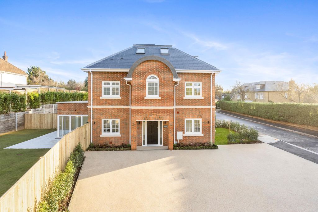 Property photo 3 of 7 Image