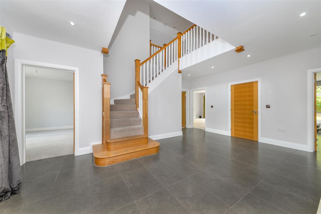 Property photo 3 of 30 Dmr_4963.Jpg