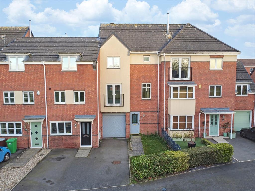 Property photo 1 of 21 Front_4.Jpeg