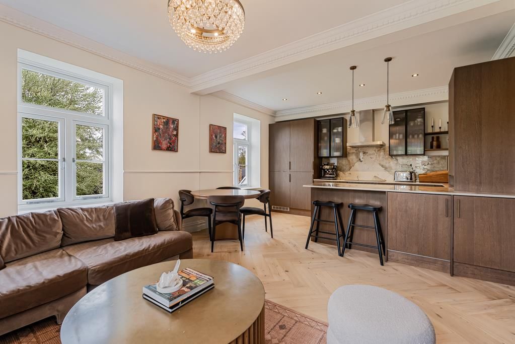 Property photo 2 of 40 8_78583.Jpg