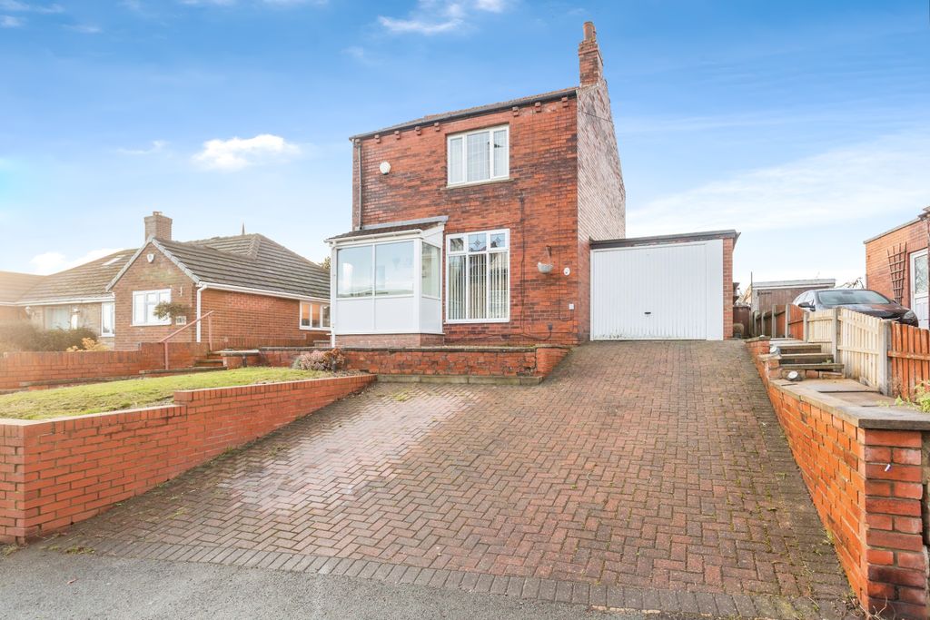 Property photo 1 of 14 The Property