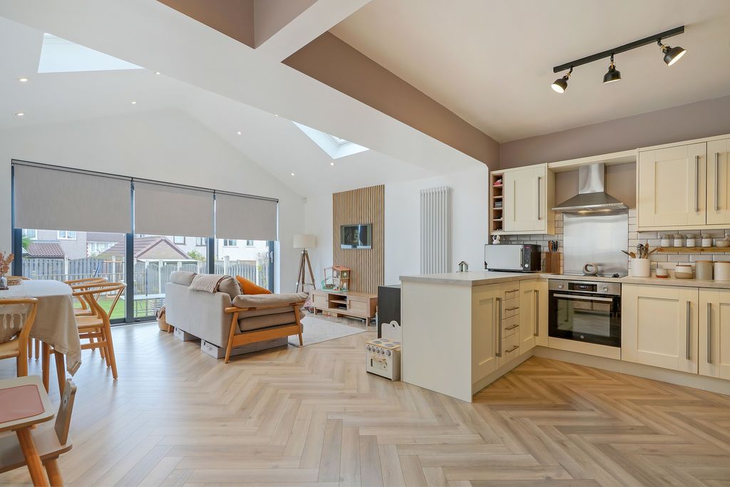 Property photo 1 of 29 Open Plan Dining Kitchen