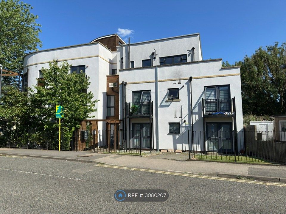 Property photo 1 of 6 Building View - Entrance