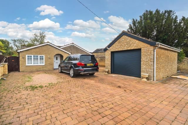 Property photo 1 of 21 External View