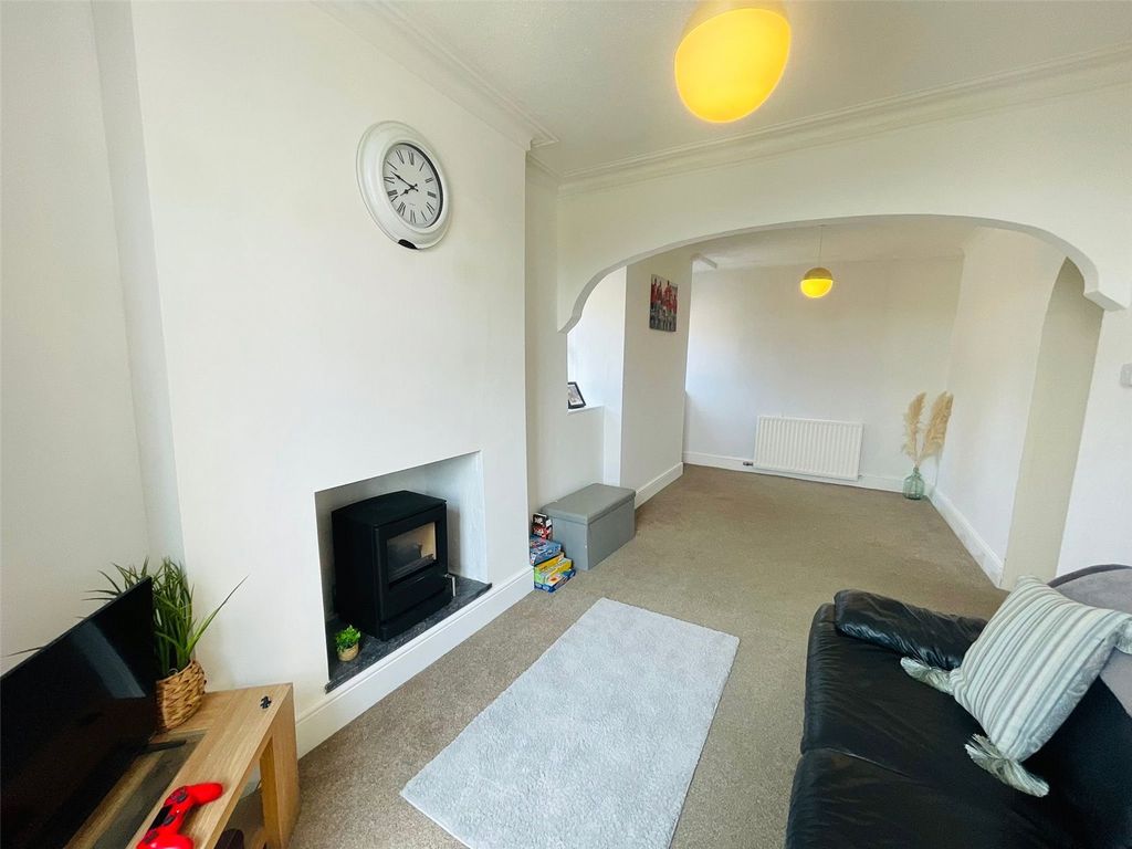 Property photo 3 of 21 Picture No. 04