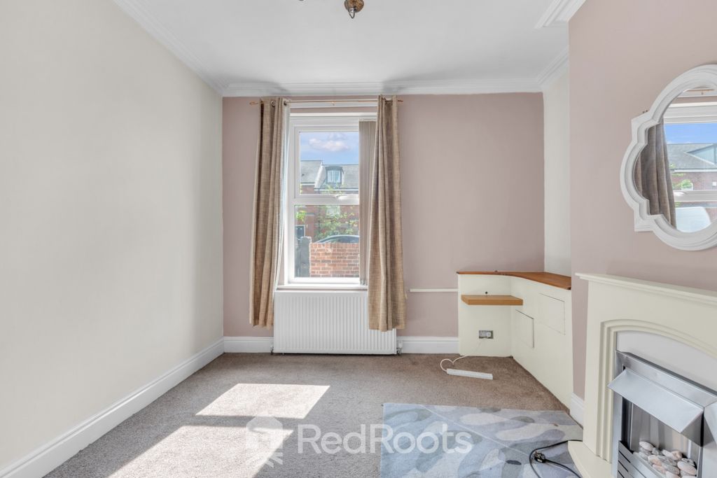 Property photo 3 of 14 4343824