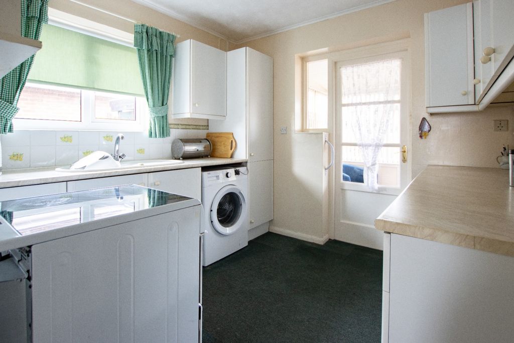 Property photo 3 of 15 4037246