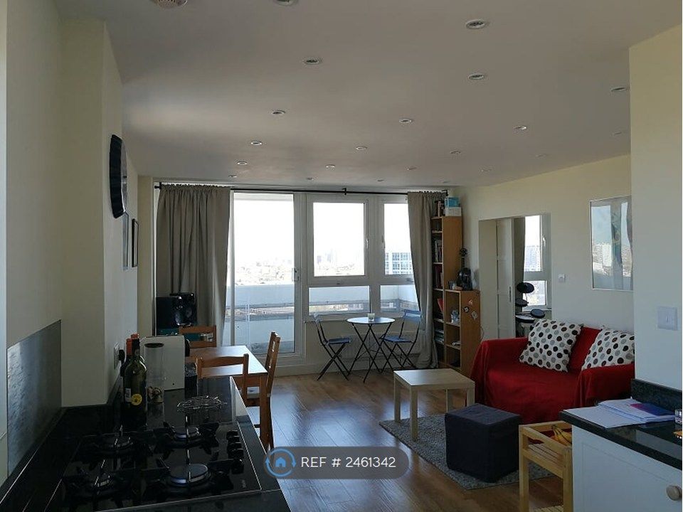 Property photo 3 of 9