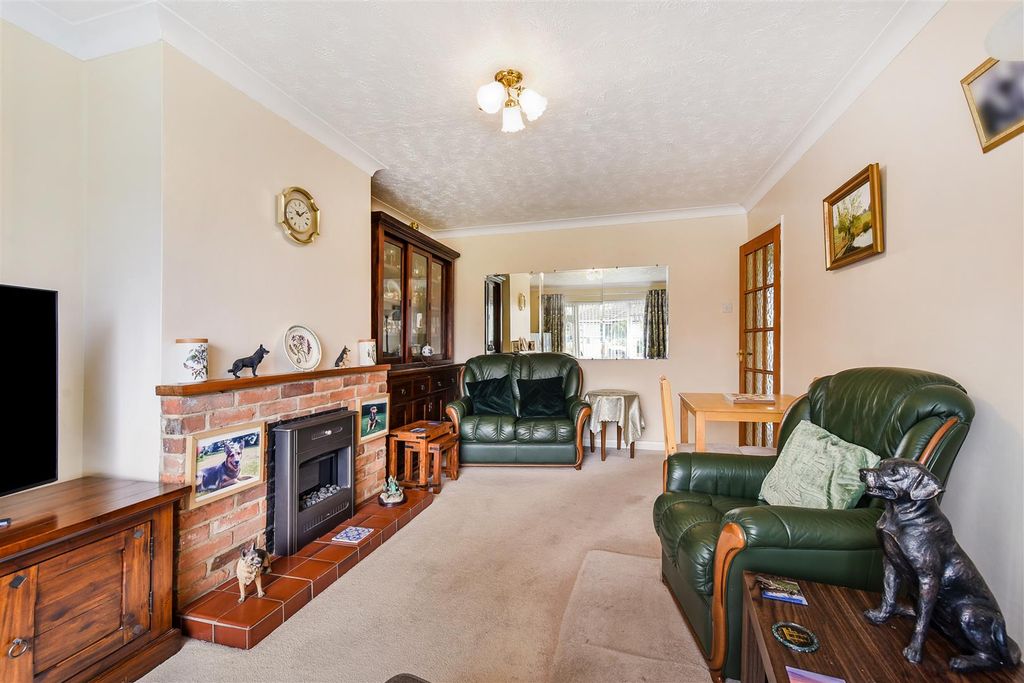 Property photo 3 of 18 Ph4_6302677.Jpg