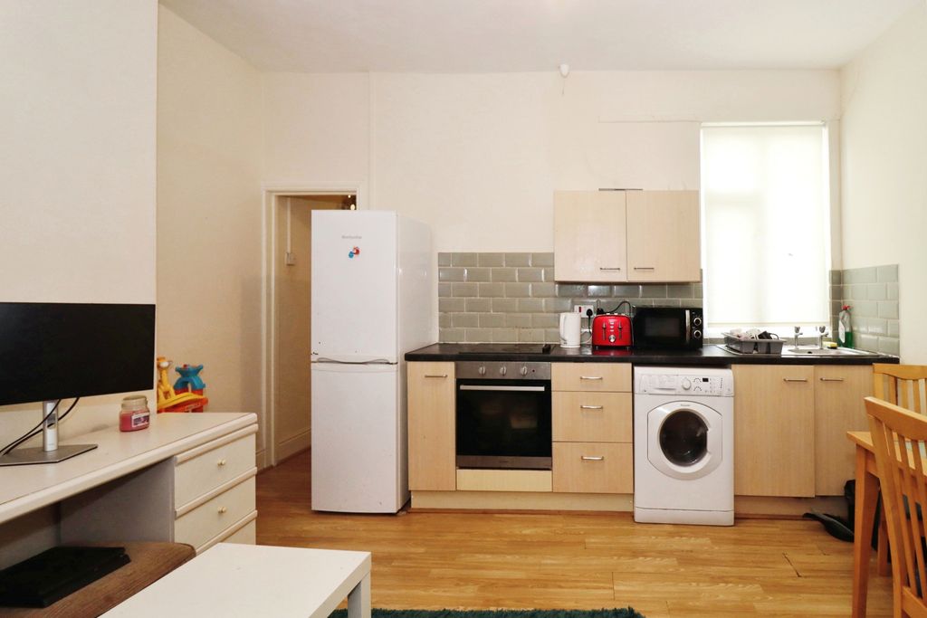 Property photo 2 of 13 Photography