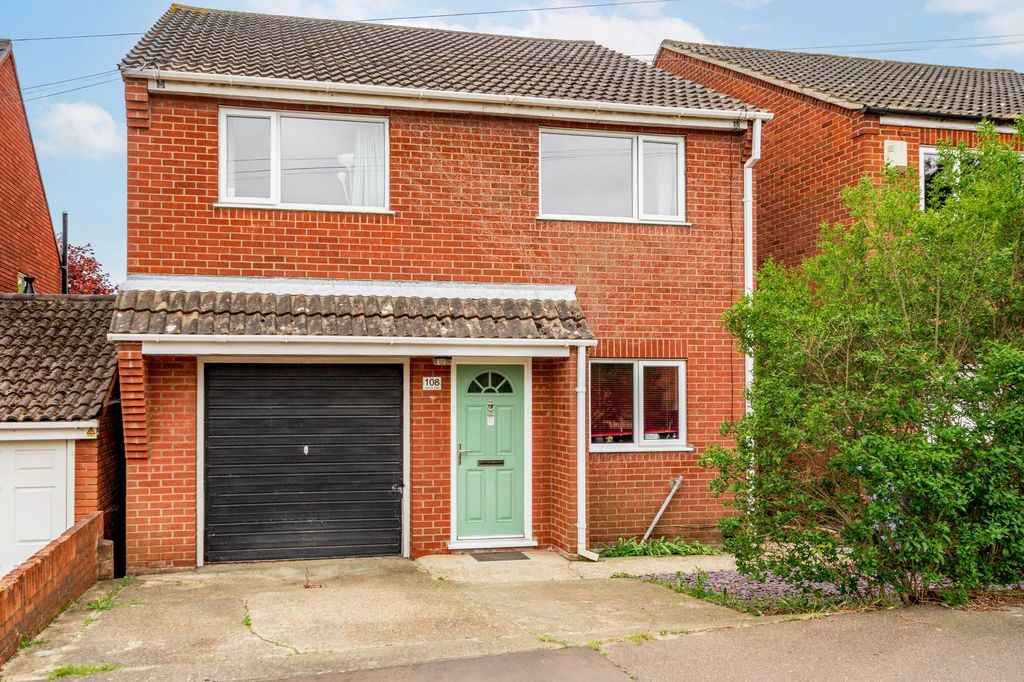 Property photo 1 of 20
