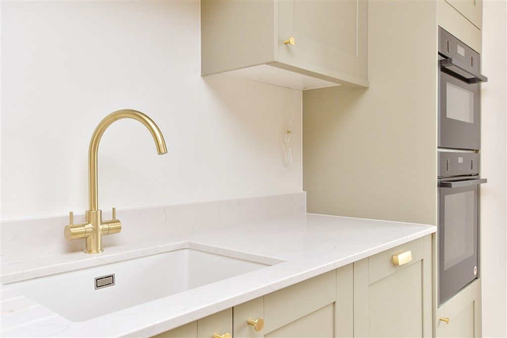 Property photo 2 of 15 Internal Lifestyle Photograph