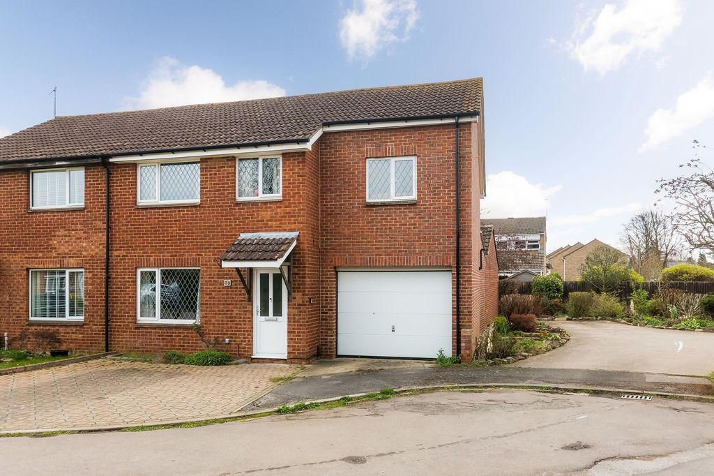 Property photo 1 of 21