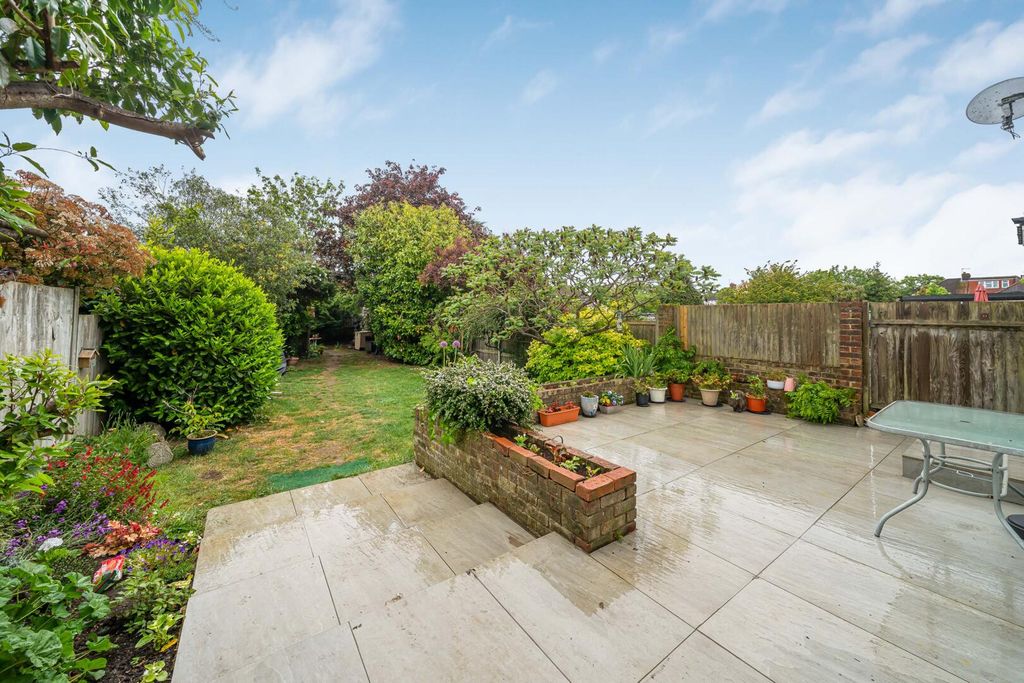 Property photo 3 of 20 Rear Garden