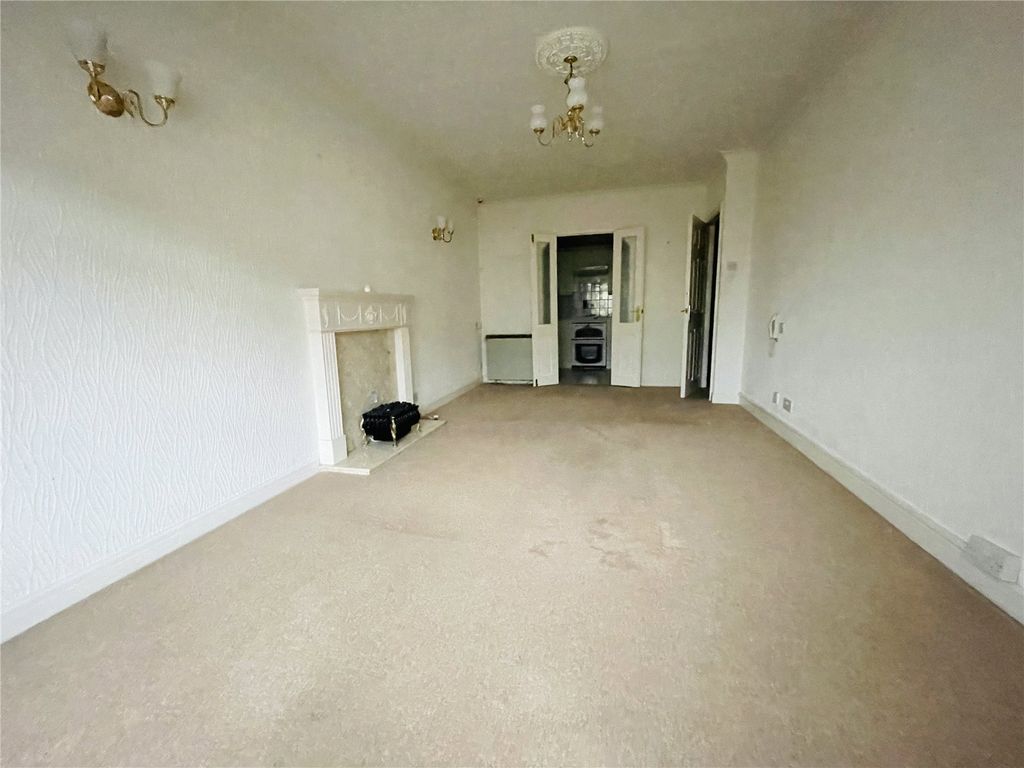 Property photo 2 of 8 Picture No. 05