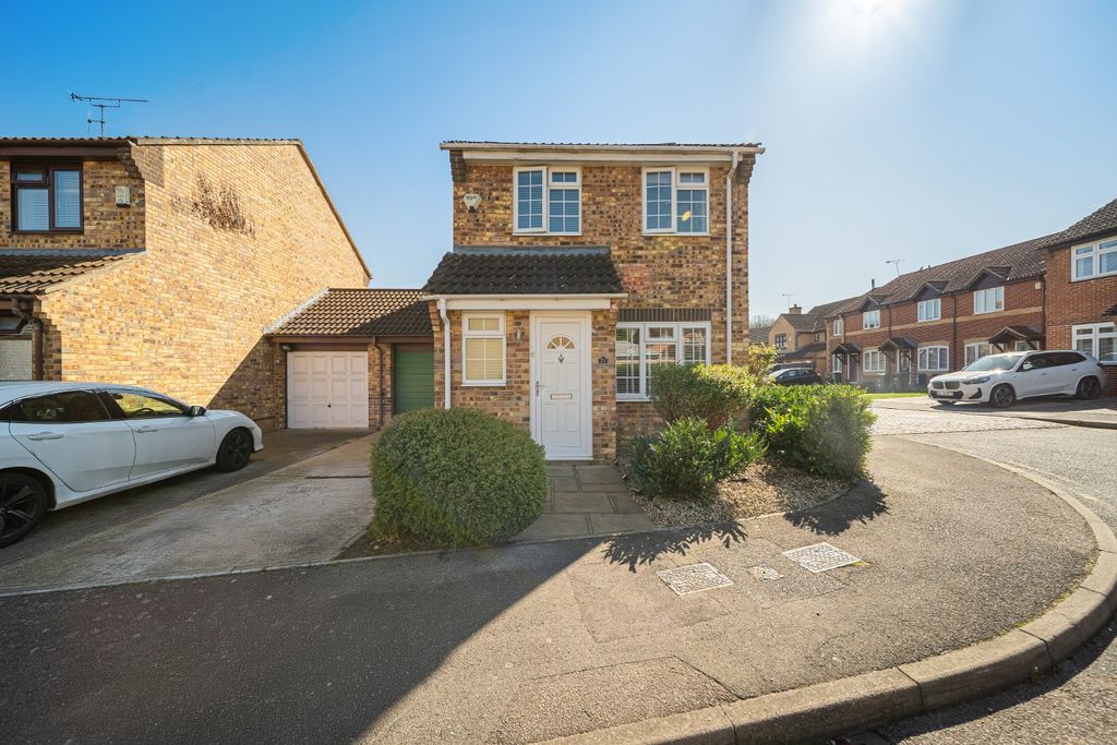 Property photo 1 of 21 4877490