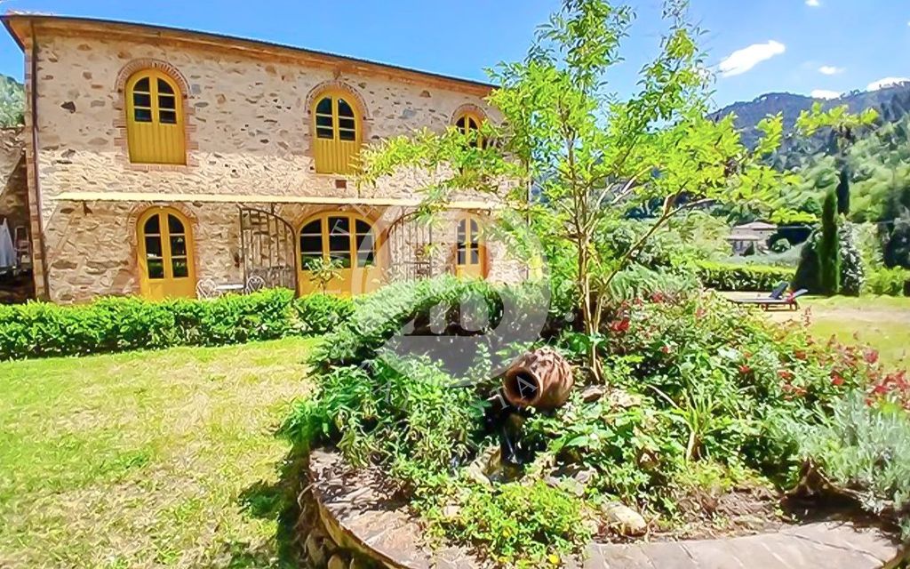 Property photo 2 of 19