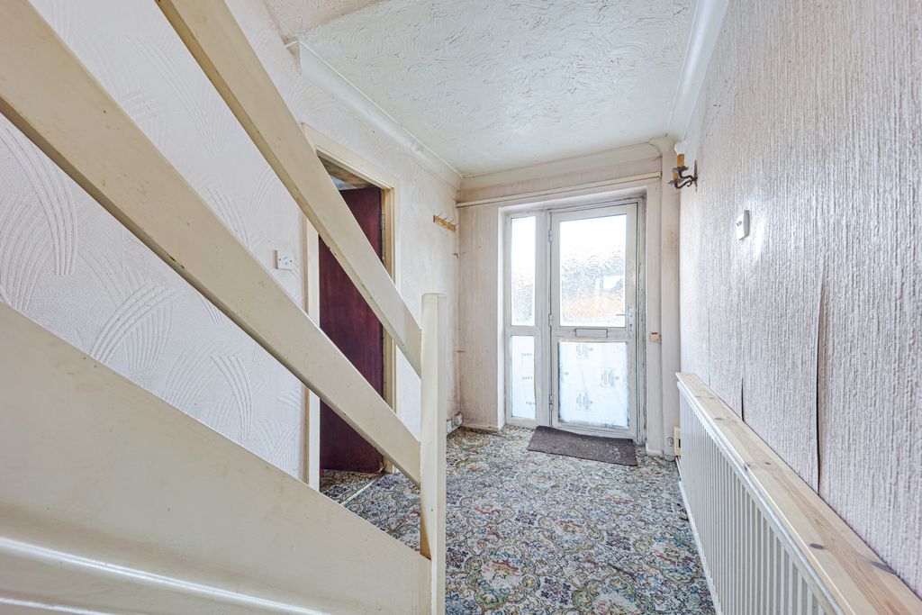 Property photo 3 of 33 Photograph 26