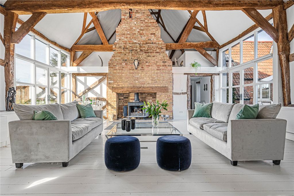 Property photo 2 of 46 Picture No. 86