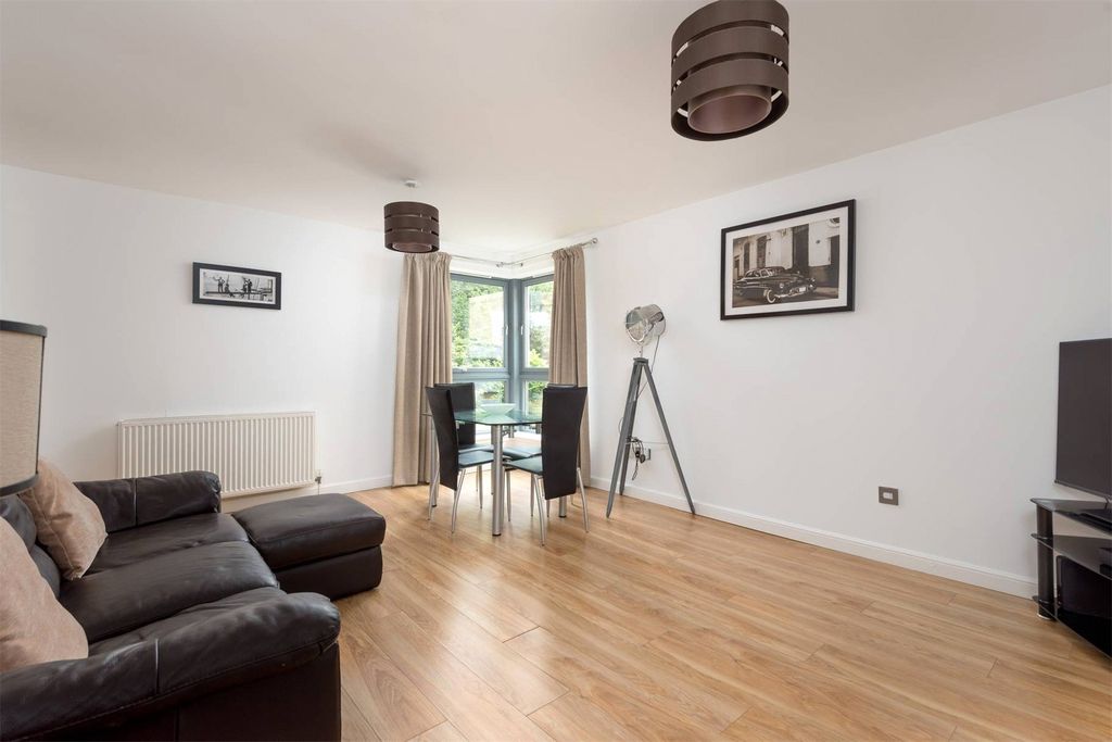 Property photo 2 of 20 Picture No. 02