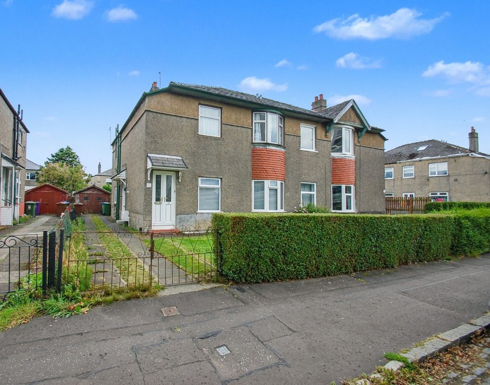 Property photo 1 of 15 4207550