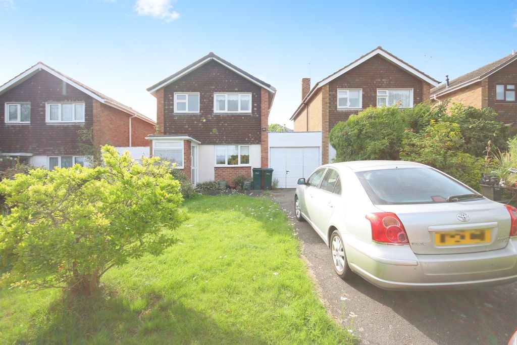 Property photo 1 of 17