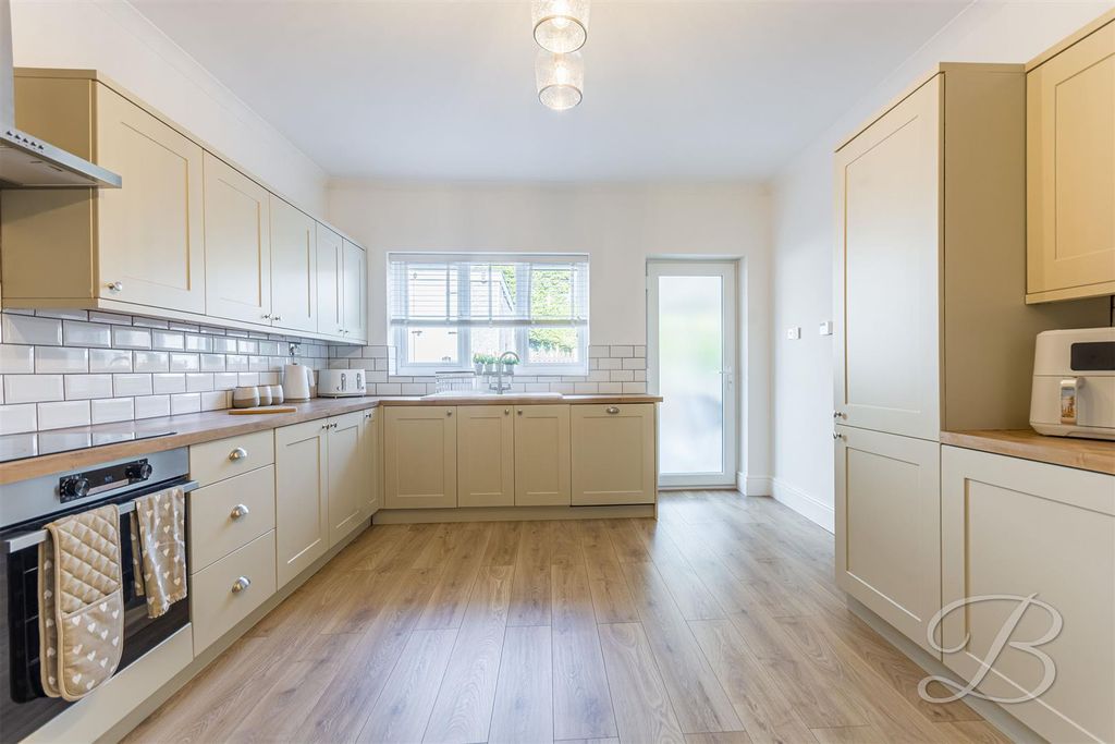 Property photo 2 of 46 Ccltd5.Jpg