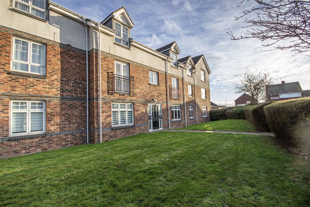 Property photo 1 of 16 1