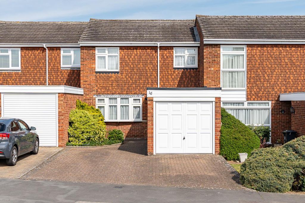 Property photo 1 of 20 External-Smalll-2.Jpg