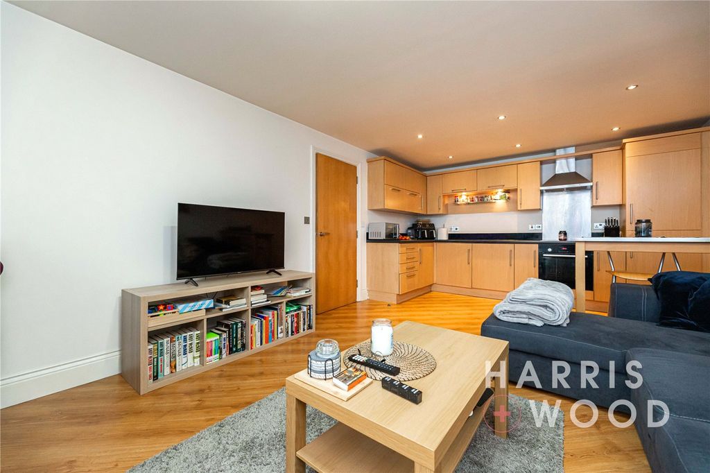 Property photo 3 of 9 Picture No. 08