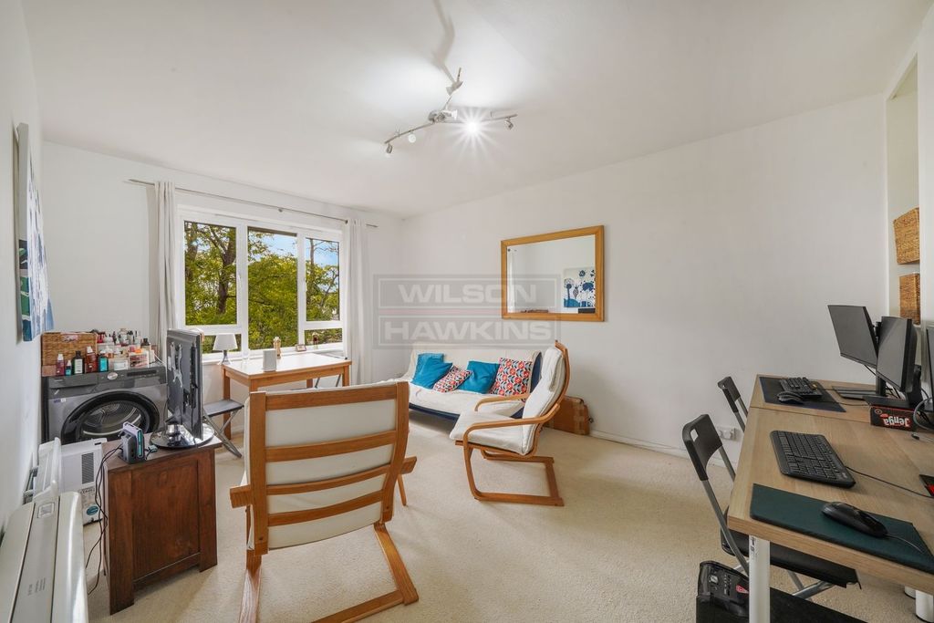 Property photo 3 of 7