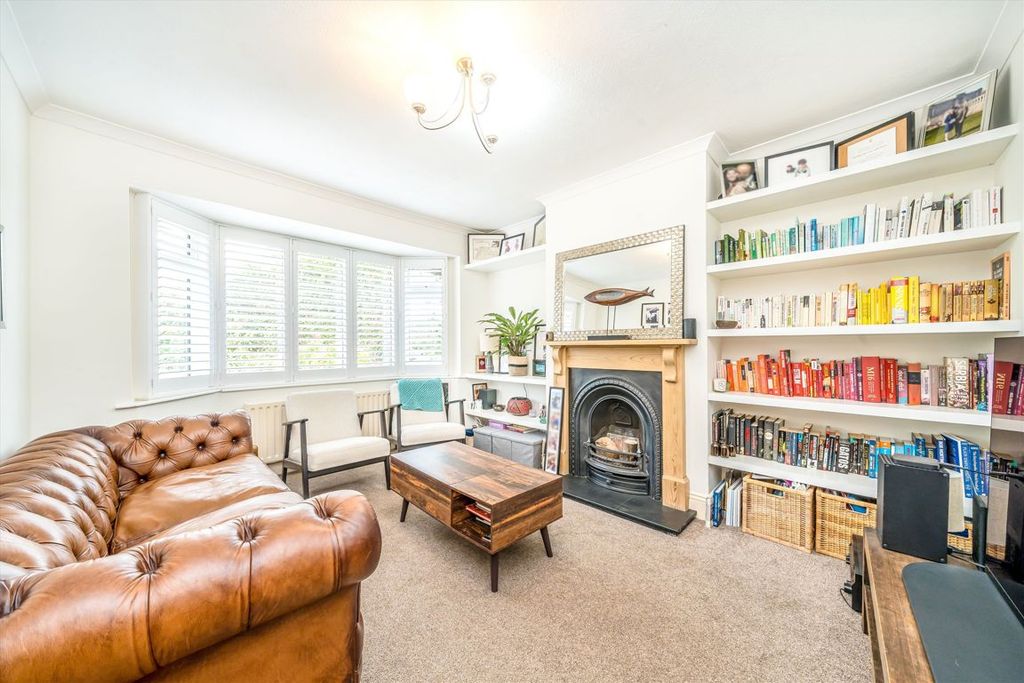 Property photo 2 of 7