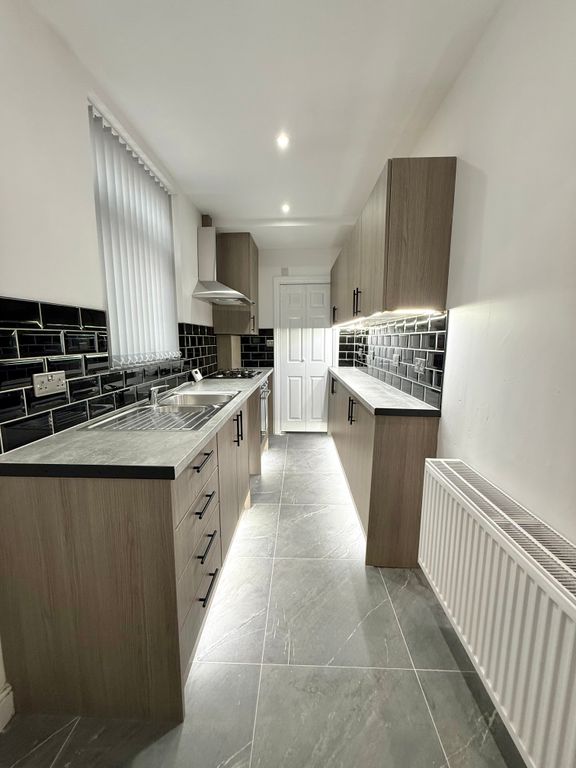 Property photo 3 of 15 Img_3795