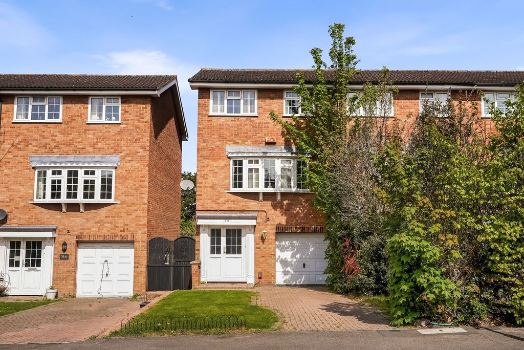 Property photo 3 of 14