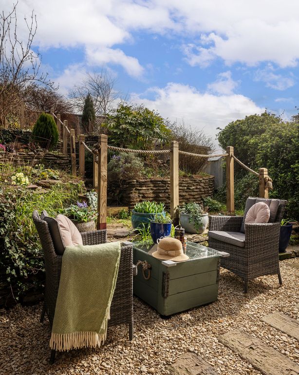 Property photo 3 of 16 Old Assembly Rooms, Slapton Patio Garden