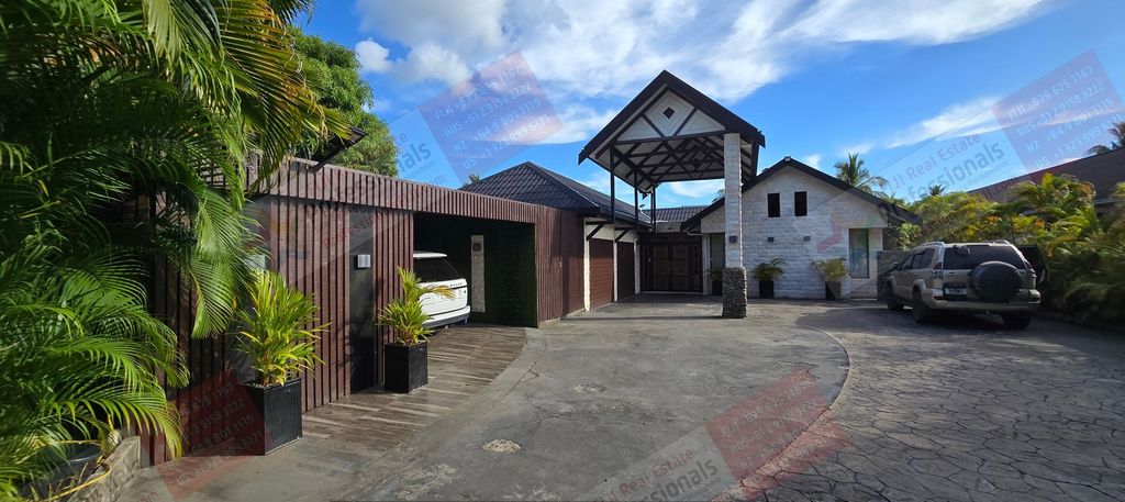 Property photo 3 of 35