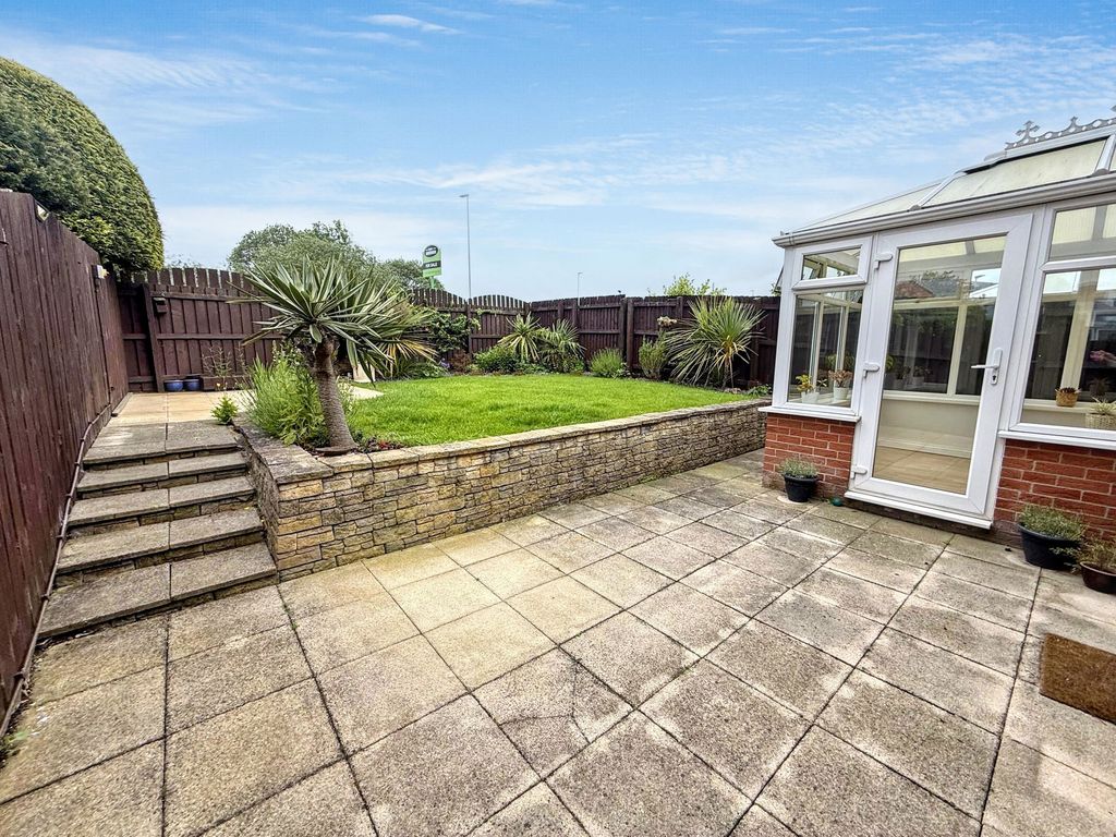 Property photo 3 of 17