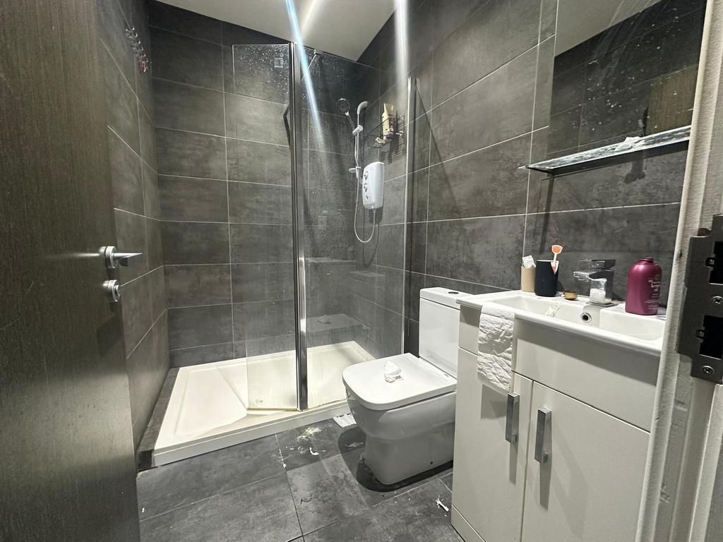 Property photo 3 of 3